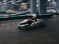 -e赛道卡丁车