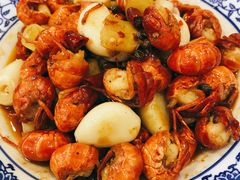 -江城燕子大排档(江汉路步行街店)