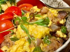 杭椒滑蛋肥牛饭-Brut Eatery Wine Bar & Restaurant (建国东路店)