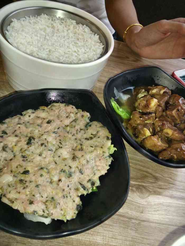 雄记猪肉汤(惠州丽日银座店)