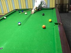 -港龙棋牌桌球城(上沙店)