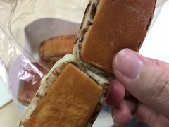 -蓝小轩蛋糕·面包(趣春店)