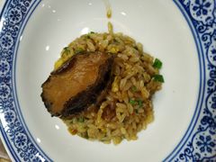 -山明水秀大饭店