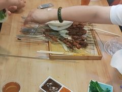 -花儿穆萨·烤肉餐厅(石马坪店)