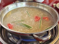 -老石黑山羊毛驴肉火锅(金凯广场店)