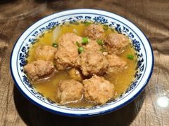 堡子里小碗丸子-东口码头·烧鸽子·鱼头泡饼·地方菜(金鹰悦城店)