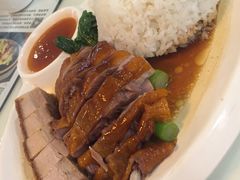 -新大咀港式茶餐厅(宝山万达店)