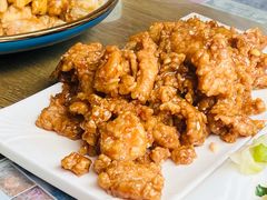 蒜香虾仁爆里脊-桃子餐厅·天津菜(王顶堤总店)