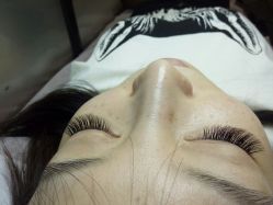 睫毛嫁接-光SPA科技美肤