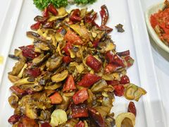 -原林野山菌火锅·炒菌(关上野生菌一条街店)