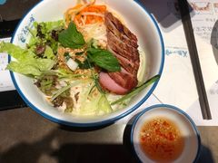 -美奈小馆·越南料理(中航城君尚购物中心店)