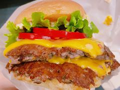 招牌牛肉堡双层-Shake Shack(西单大悦城店)