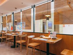 -蜜桃餐厅·伴山(海岸城店)