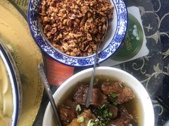 炖牛肉-回辉登偰氏面片(东莲花美食街店)