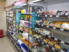 -全家便利店(兴贤路店)