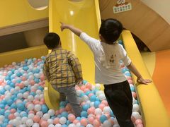 -贝思特蒙特梭利早教新区旗舰中心(苏州新区复悦城店)