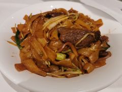 干炒牛河-稻香酒家·34年老字号·港式粤菜(汉街店)