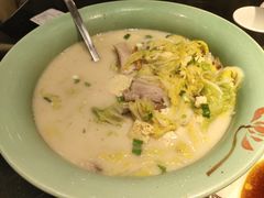 -梅飞酒家(名辉豪庭店)