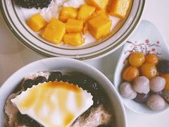 -堂屋糖水店(愚园店)
