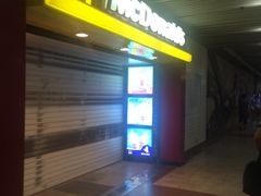-麦当劳(中山公园龙之梦店)