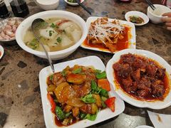 -周家大连水饺(美专校街店)