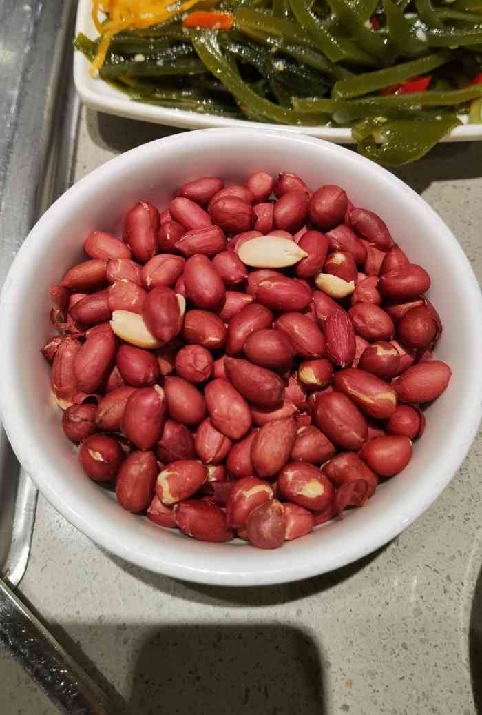 海底捞火锅(君悦广场店)-"[薄荷]环境: 在君悦广场四楼,很好找,.