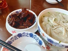 鸡汤三鲜馄饨-王興記(中山路店)