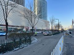 -万达广场(龙湖店)