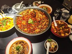 -麻六记(凤凰汇店)