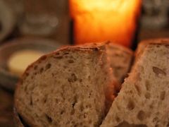 酸面包-BOR Eatery(安福路店)