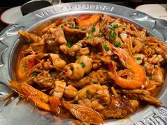 牛蛙煲-胖哥俩肉蟹煲(悦荟广场店)