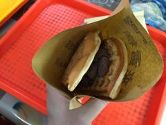 班戟薄饼夹雪糕单球-成裕雪糕店(士多店)