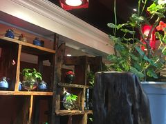 -大匠工房古船木艺术餐厅·猪肚鸡专门店(长白仙岛店)