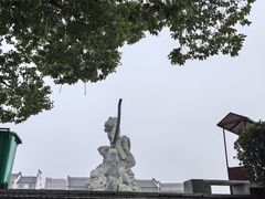 -巴陵广场