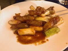 -湖畔鲁菜·二十年老字号餐厅(大明湖店)