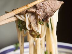 -云阿蛮云南生烫牛肉米线(奉贤路店)