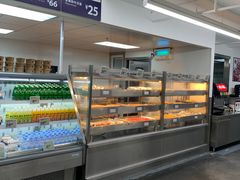 面包甜点陈列柜-山姆美式餐吧(西溪印象城店)