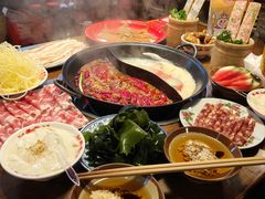 -萍姐火锅·公路夜市(武汉首店)