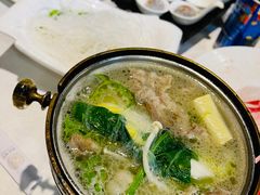 -胡记饭店(保工街店)