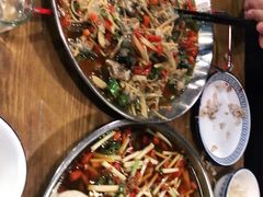-邱金小炒·30 年盐帮江湖菜(自贡店)