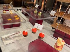 -锦厨国际自助餐厅 · 云端景观 (昆明索菲特大酒店)