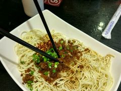 -刘胖子家常菜·蹄花焖藕(中南店)
