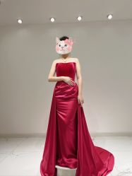 -拉瑞娜LaReine婚纱礼服高级定制