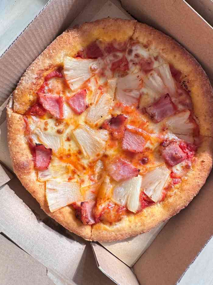 叫板比萨gung ho(三里屯店)-"外卖是主营,因此叫我们这些去店面里面吃