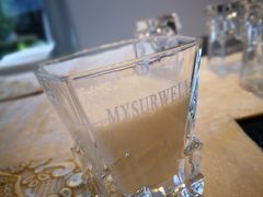 牛乳茶-麦雪尔甜品·生日蛋糕(新街口旗舰店)