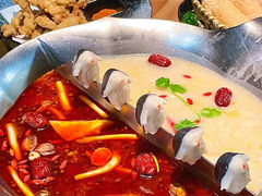 -湊湊火锅·茶憩(杭州湖滨银泰in77店)