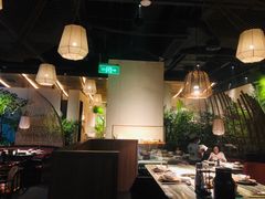 大堂-大头椰·椰子鸡火锅(南宁万象城店)