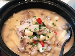 私房姜辣牛蛙-富淳饭店(陆家嘴保利广场店)