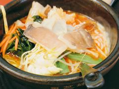 -灵芝妹子海鲜米线(瓦房店新玛特店)