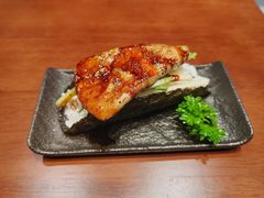 -8PINTS八品脱·日料·烧鸟·精酿小酒馆(莘庄店)